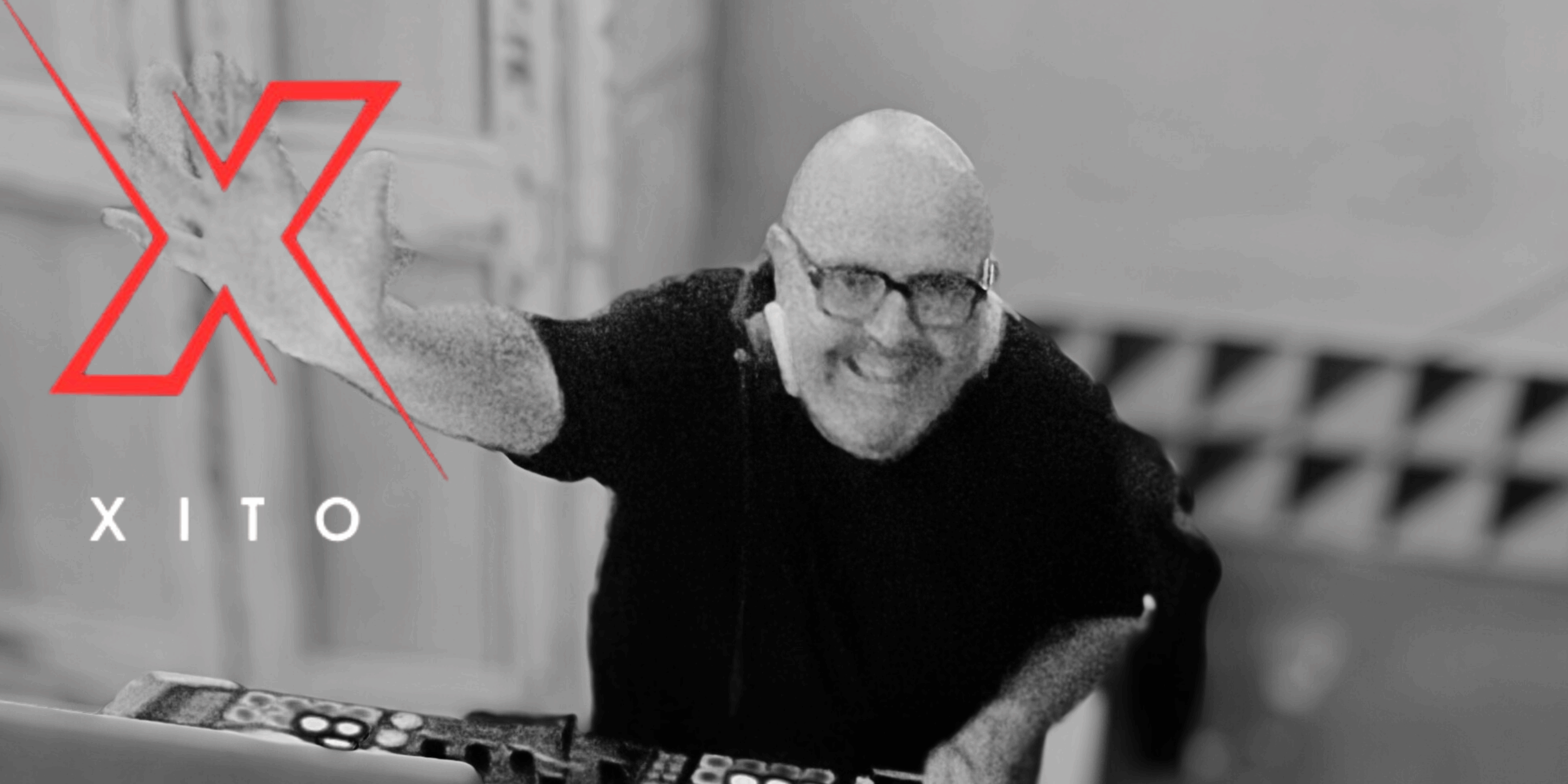 Dj xito sessió pinchando a lo raco de mig cami a tortosa 