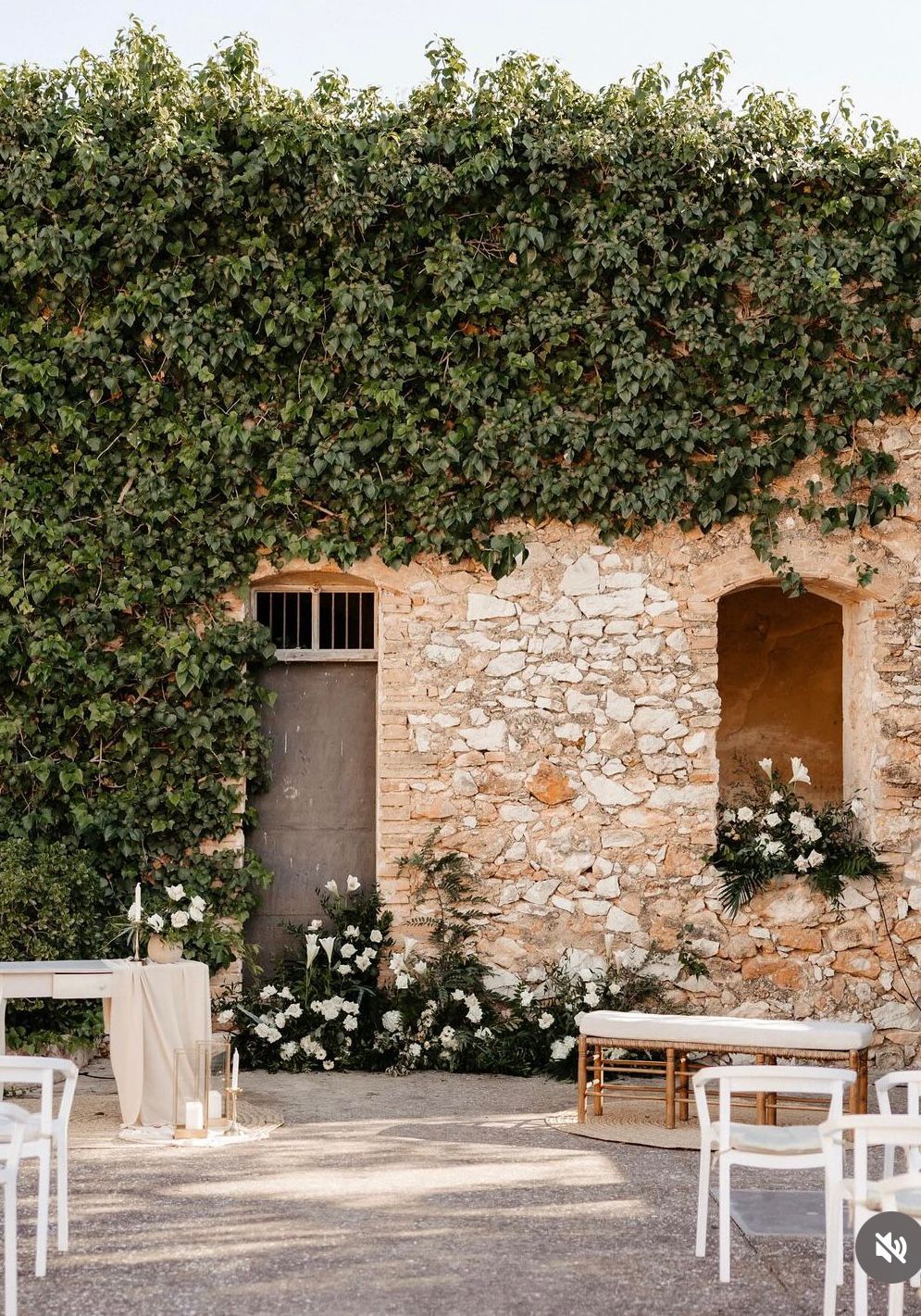 Espai per a cerimonia de boda a lo raco de mig cami