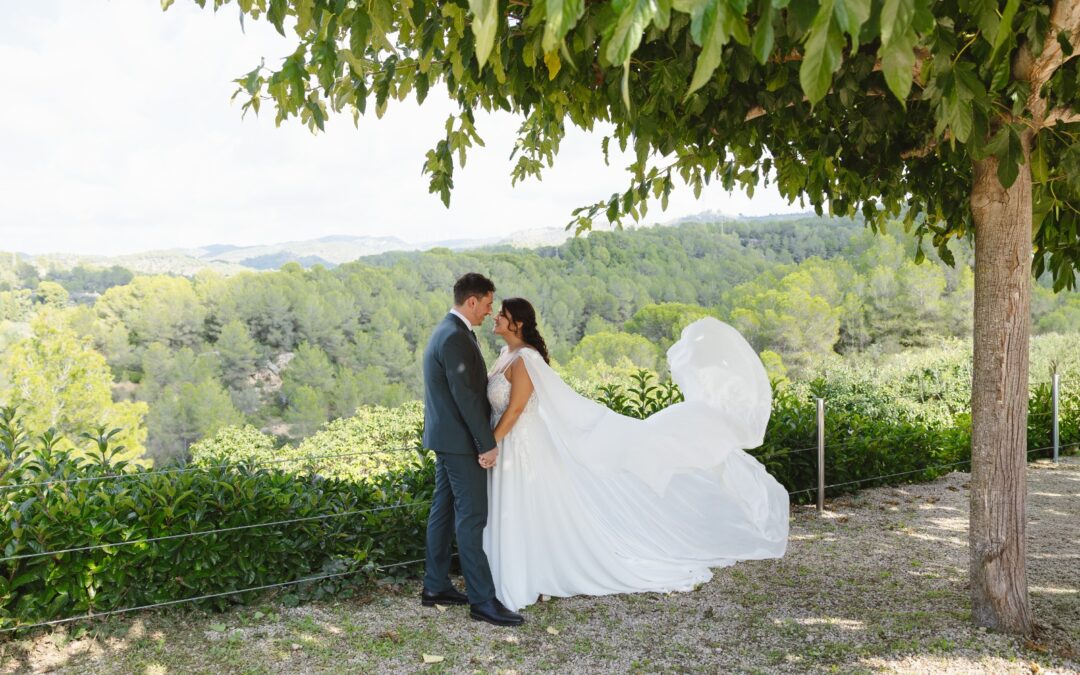Espai, vestit i lluna de mel: 3 decisions per organitzar una boda